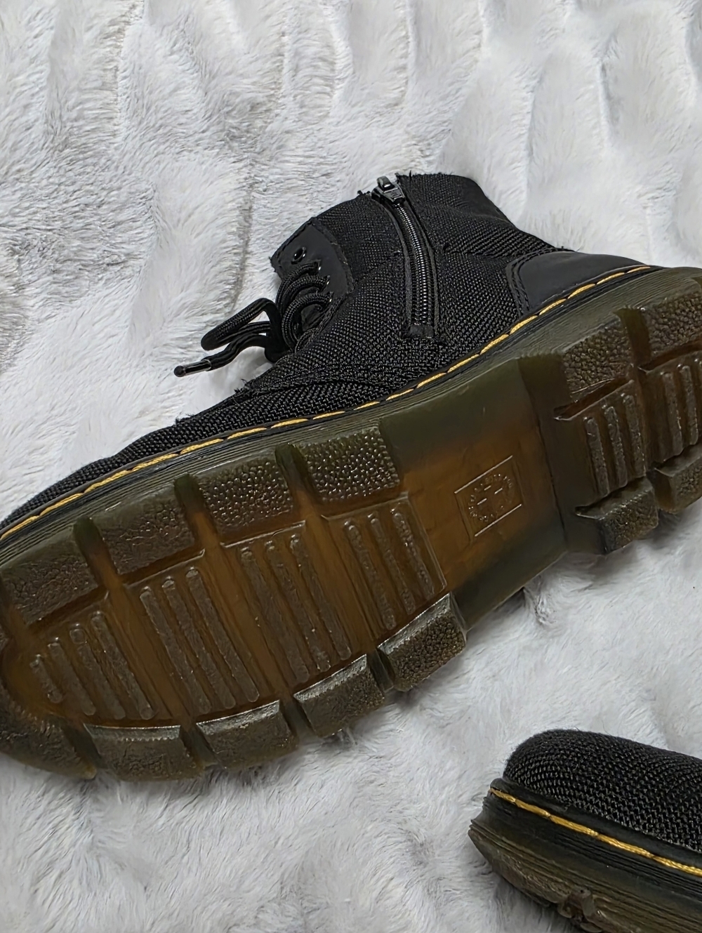 Dr Martens big kid size 2 black canvas Combs Junior lace up combat boots Unisex - Picture 5 of 16